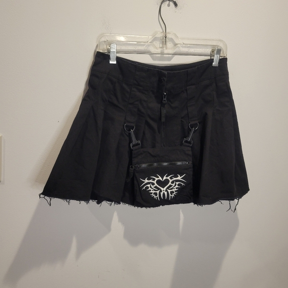 Dolls kill Current Mood Size M Black Punk Rock Mini Skirt W/pouch - Picture 2 of 6